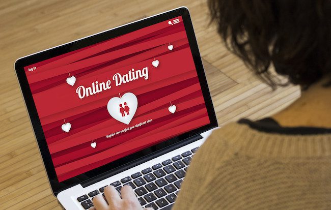 Woman computer online dating
